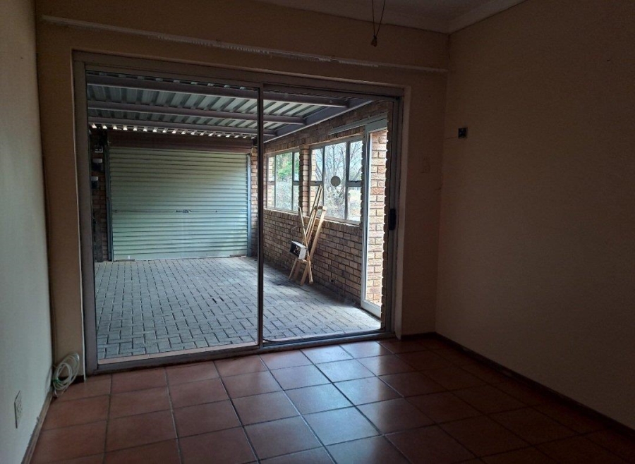 4 Bedroom Property for Sale in Universitas Free State